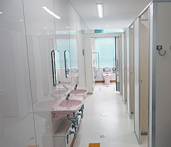 京都市立向島藤の木小学校修繕工事（3）